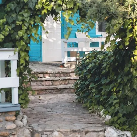 Πάρκο διακοπών Drymades Adults Only