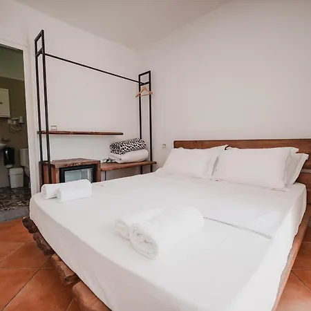 Drymades Adults Only 4*